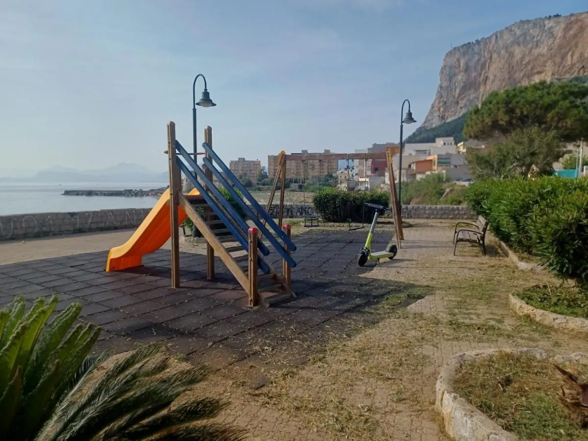 Giorgisa Apartment Palermo